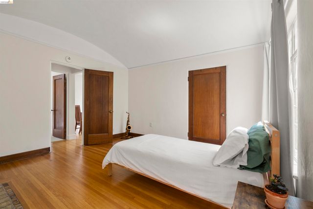 2444 Virginia B, Berkeley, CA 94709