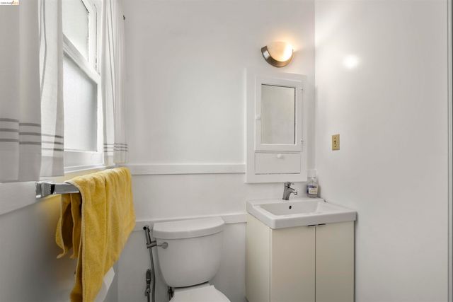 2444 Virginia B, Berkeley, CA 94709