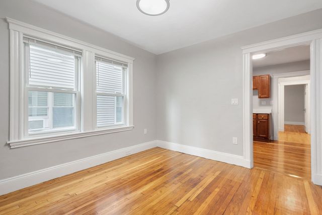 12 Ashland St 3-R, Boston, MA 02122