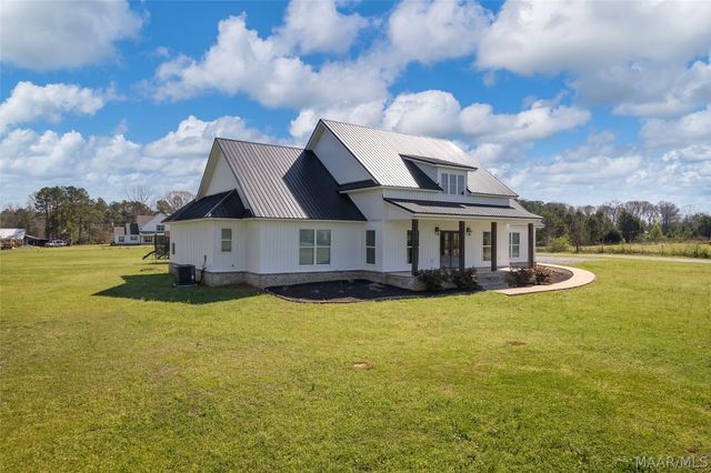 5902 Coosa River Road, Deatsville, AL 36022