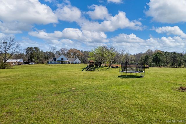 5902 Coosa River Road, Deatsville, AL 36022