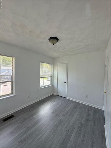 535 Greenbriar AVE, Hampton, VA 23669