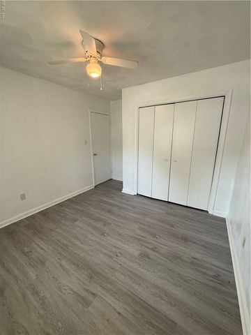 535 Greenbriar AVE, Hampton, VA 23669