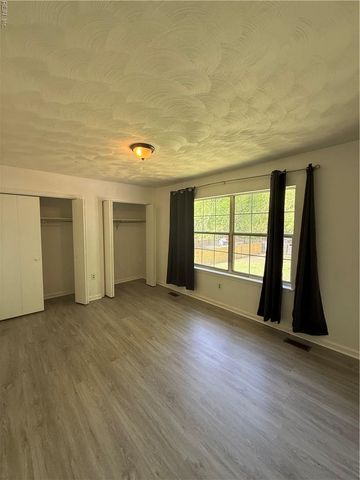 535 Greenbriar AVE, Hampton, VA 23669
