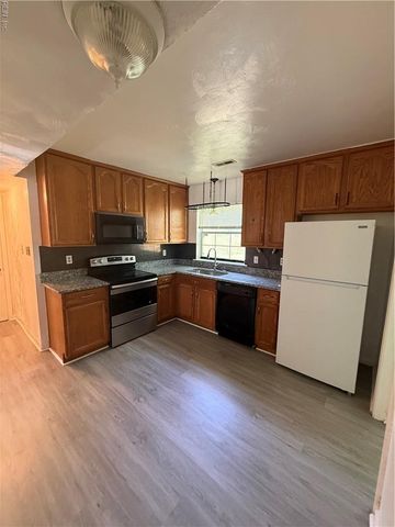 535 Greenbriar AVE, Hampton, VA 23669