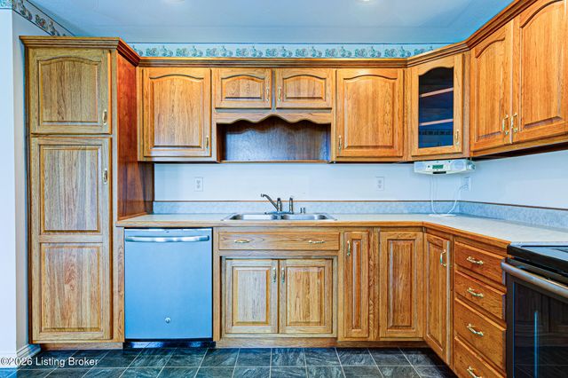 85 Bailey Ct, Taylorsville, KY 40071