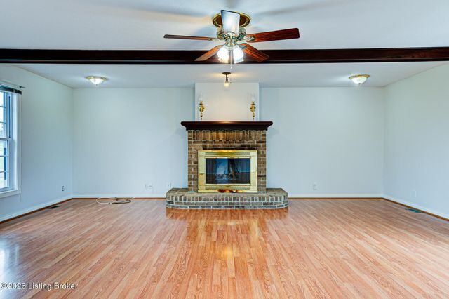 85 Bailey Ct, Taylorsville, KY 40071