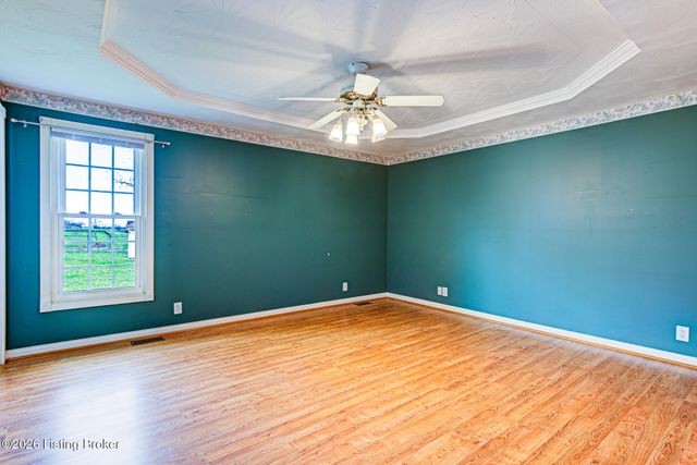 85 Bailey Ct, Taylorsville, KY 40071