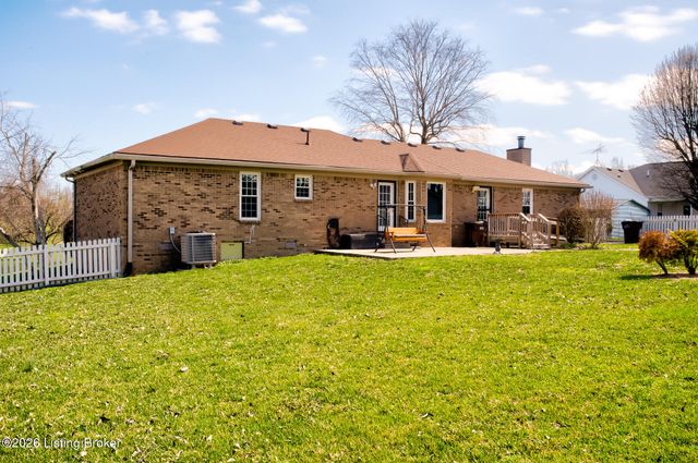 85 Bailey Ct, Taylorsville, KY 40071