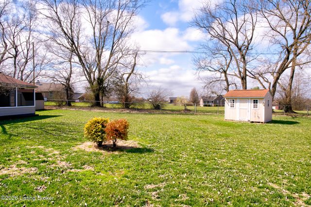 85 Bailey Ct, Taylorsville, KY 40071