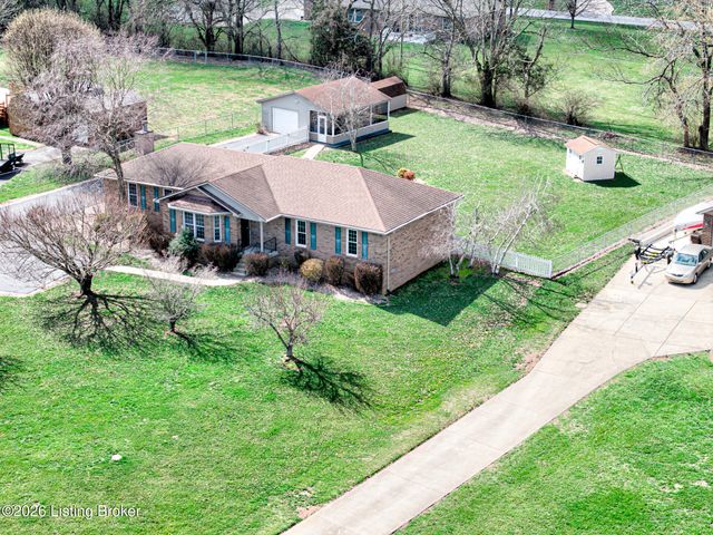 85 Bailey Ct, Taylorsville, KY 40071