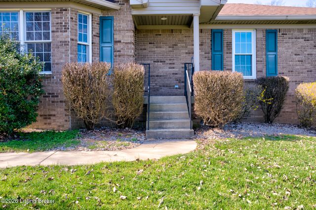 85 Bailey Ct, Taylorsville, KY 40071