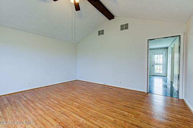 85 Bailey Ct, Taylorsville, KY 40071