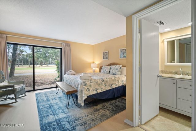 21 Haul Away Apt 17A, Hilton Head Island, SC 29928