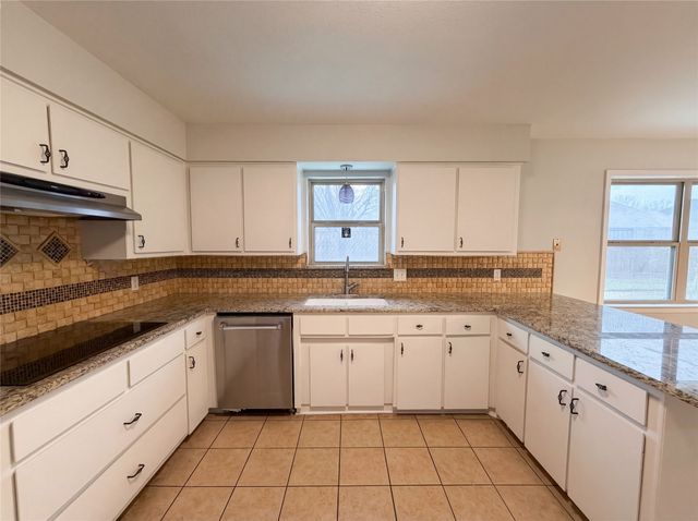 6286 Shirley Drive, North Richland Hills, TX 76180