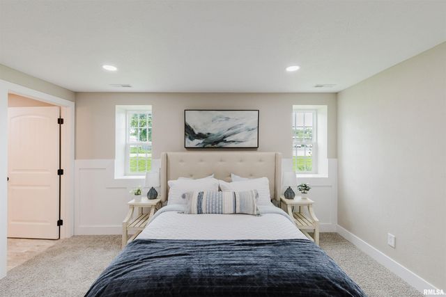 5157 Herrin Road, Carterville, IL 62918