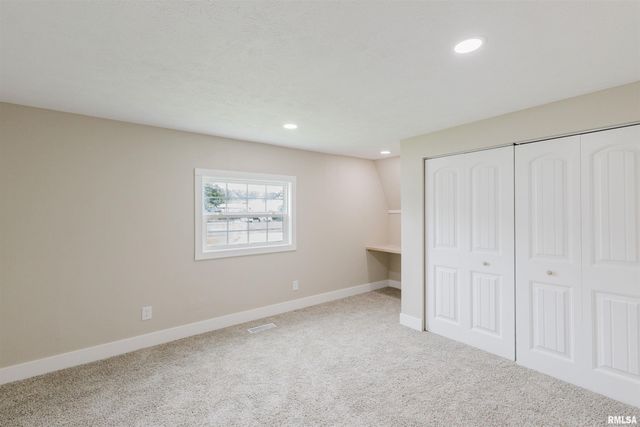 5157 Herrin Road, Carterville, IL 62918