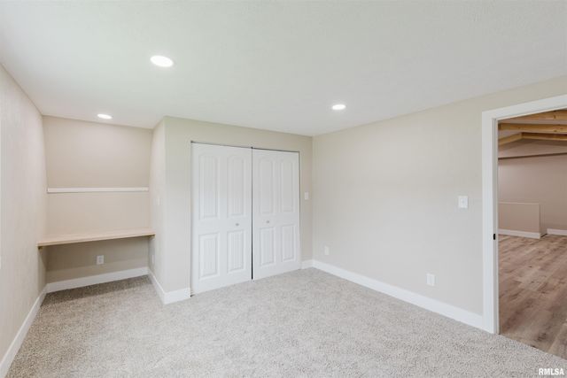 5157 Herrin Road, Carterville, IL 62918