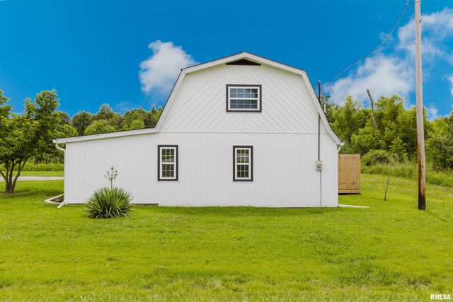 5157 Herrin Road, Carterville, IL 62918