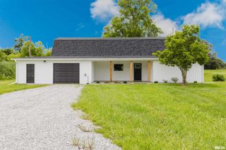 5157 Herrin Road, Carterville, IL 62918