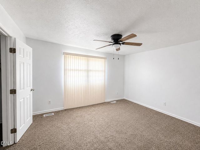 2827 Coronada Parkway, Fayetteville, NC 28306