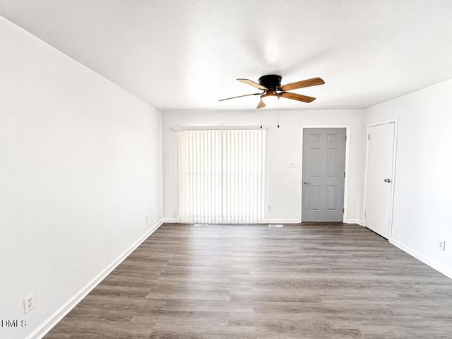 2827 Coronada Parkway, Fayetteville, NC 28306