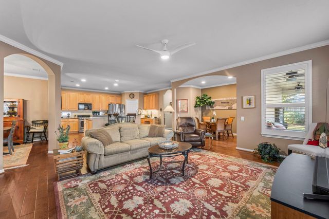 23 Arcadia Way, Conroe, TX 77384