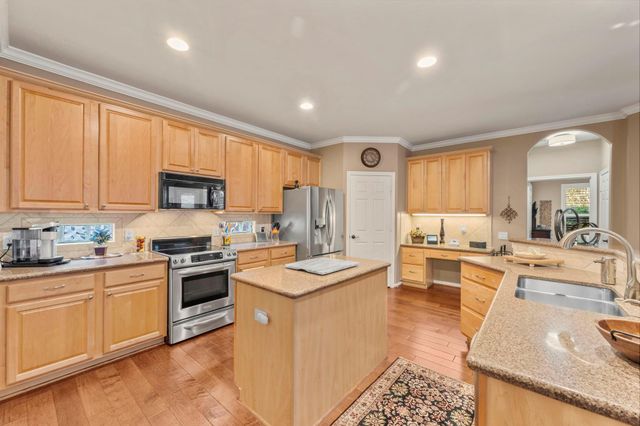 23 Arcadia Way, Conroe, TX 77384