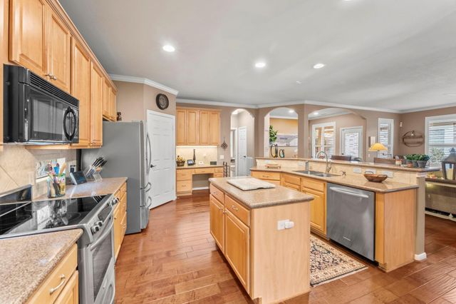 23 Arcadia Way, Conroe, TX 77384