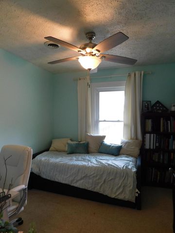 207 N Cumberland Avenue, Harlan, KY 40831