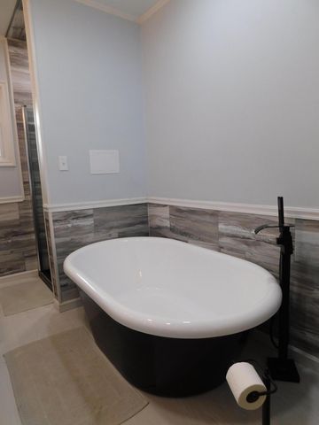 207 N Cumberland Avenue, Harlan, KY 40831