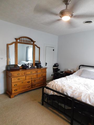 207 N Cumberland Avenue, Harlan, KY 40831