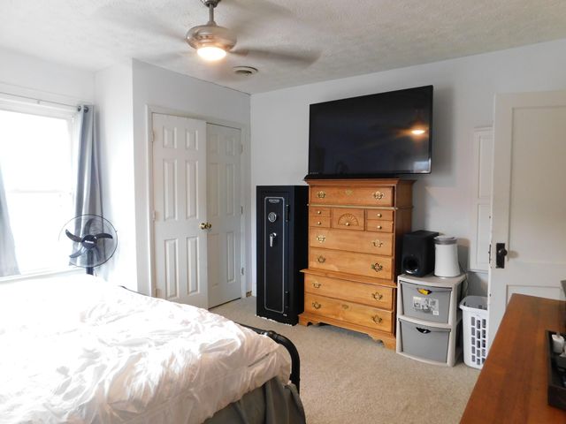 207 N Cumberland Avenue, Harlan, KY 40831