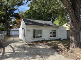 21345 Inkster Road, Farmington, MI 48336