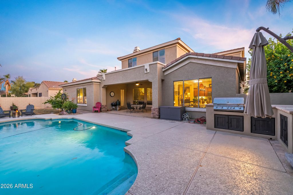 Image 55 of property listing at 1242 E CANARY Drive, Gilbert, AZ 85297