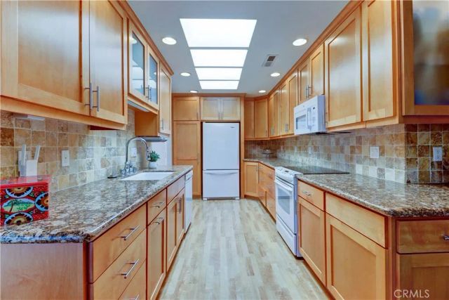 3524 Bahia Blanca West B, Laguna Woods, CA 92637
