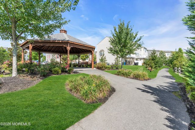 33 Jake Drive, Tinton Falls, NJ 07712