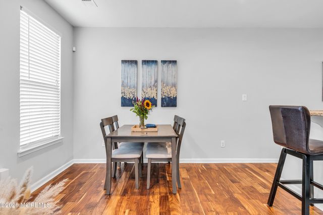 33 Jake Drive, Tinton Falls, NJ 07712