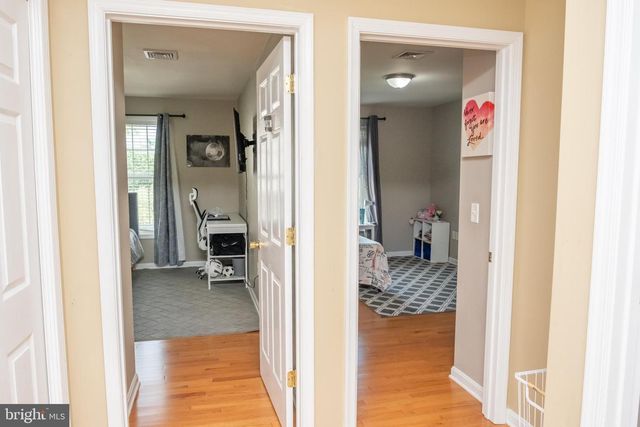 119 BUNGALOW RD, Enola, PA 17025