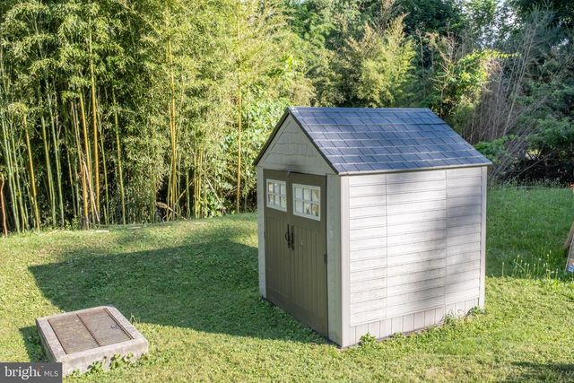 119 BUNGALOW RD, Enola, PA 17025