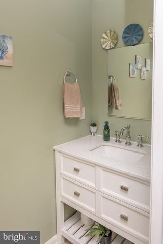 119 BUNGALOW RD, Enola, PA 17025