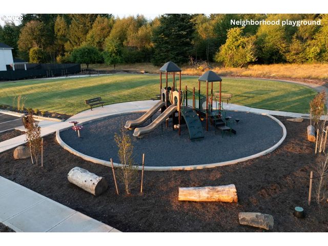 8400 N HARGRAVE St, Camas, WA 98607