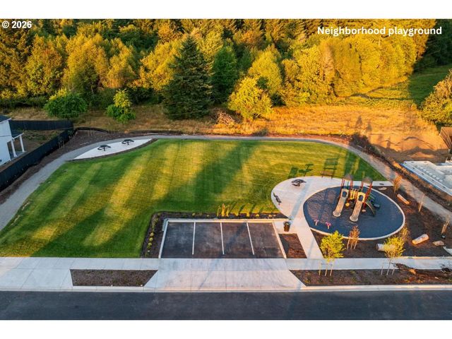 8400 N HARGRAVE St, Camas, WA 98607