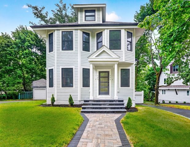 123-125 Mount Vernon Street 1, Newton, MA 02465