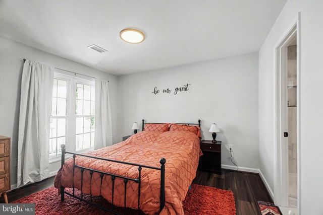 13450 ORANGEWOOD DR, Woodbridge, VA 22193