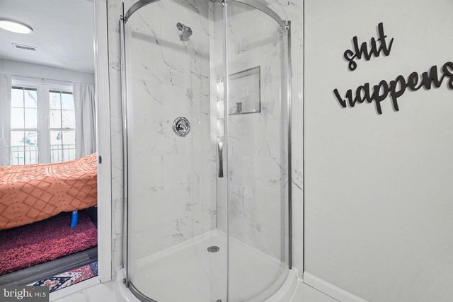 13450 ORANGEWOOD DR, Woodbridge, VA 22193