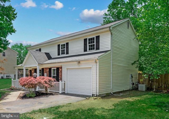 13450 ORANGEWOOD DR, Woodbridge, VA 22193