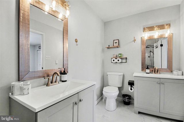 13450 ORANGEWOOD DR, Woodbridge, VA 22193