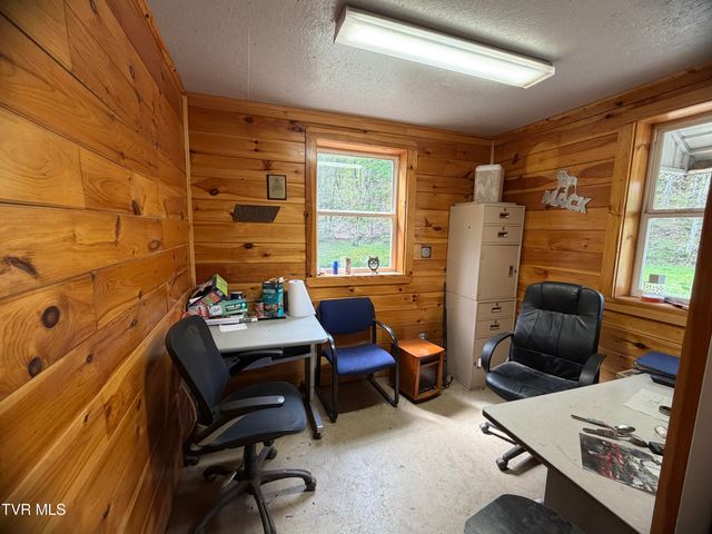 435 Cripple Creek Road, Watauga, TN 37694