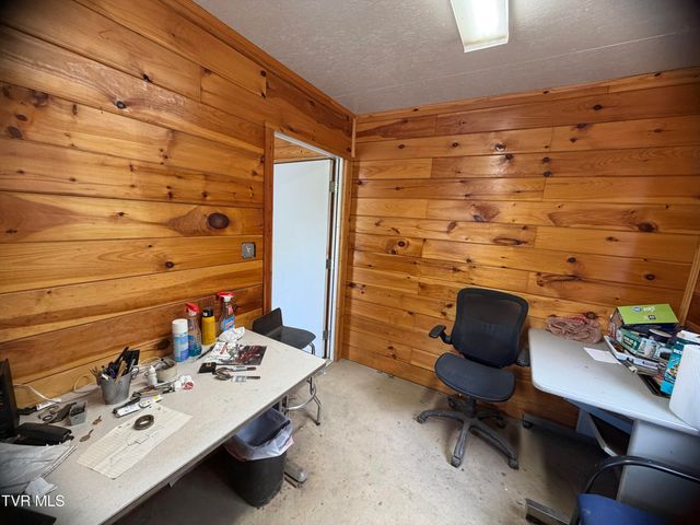 435 Cripple Creek Road, Watauga, TN 37694
